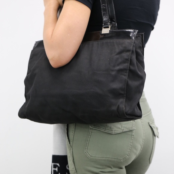 Gucci Work Shoulder Bag - Picture 4 of 5